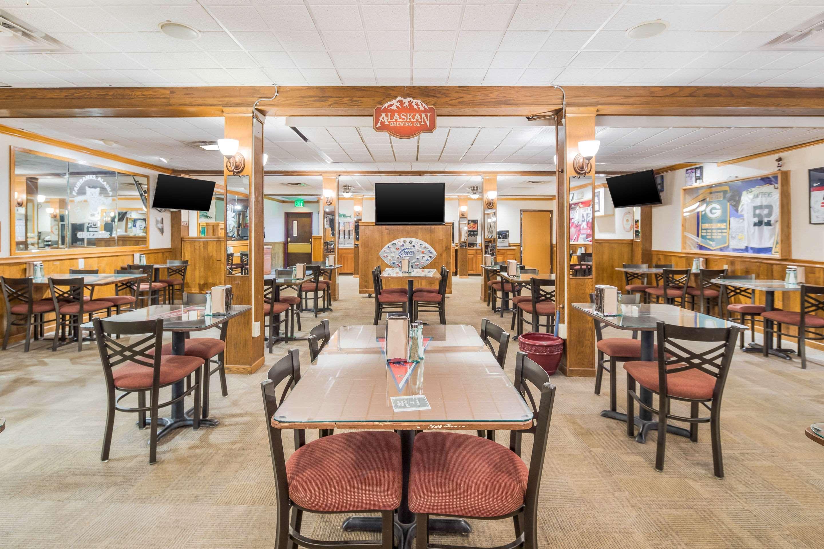 Clarion Hotel & Suites Fairbanks Near Ft Wainwright Εξωτερικό φωτογραφία