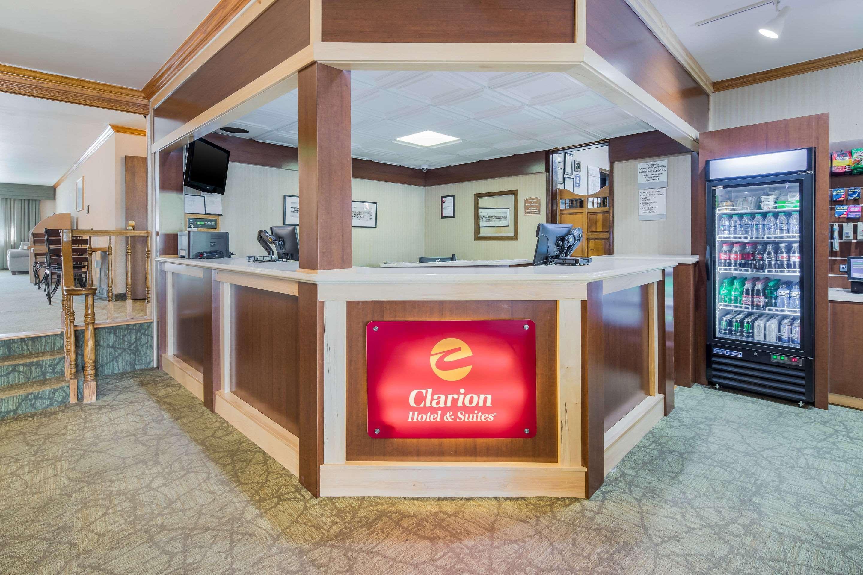 Clarion Hotel & Suites Fairbanks Near Ft Wainwright Εξωτερικό φωτογραφία