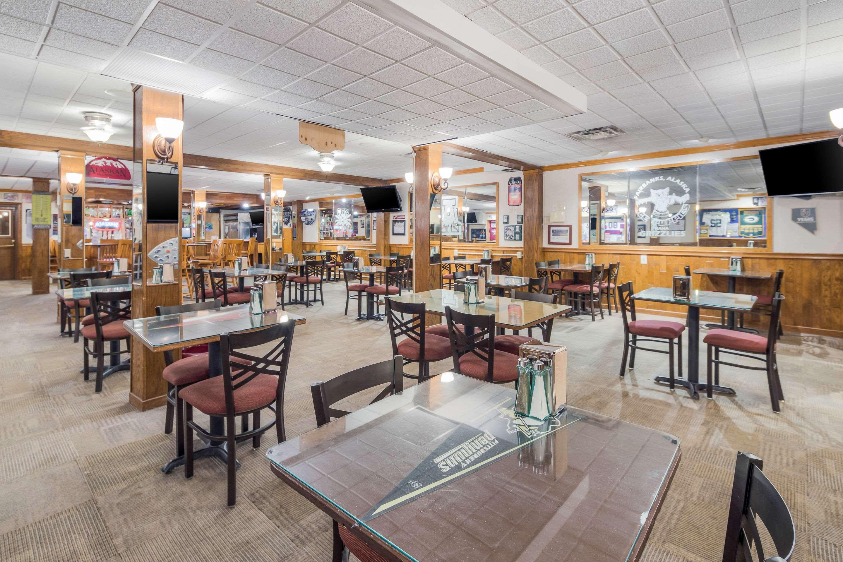 Clarion Hotel & Suites Fairbanks Near Ft Wainwright Εξωτερικό φωτογραφία