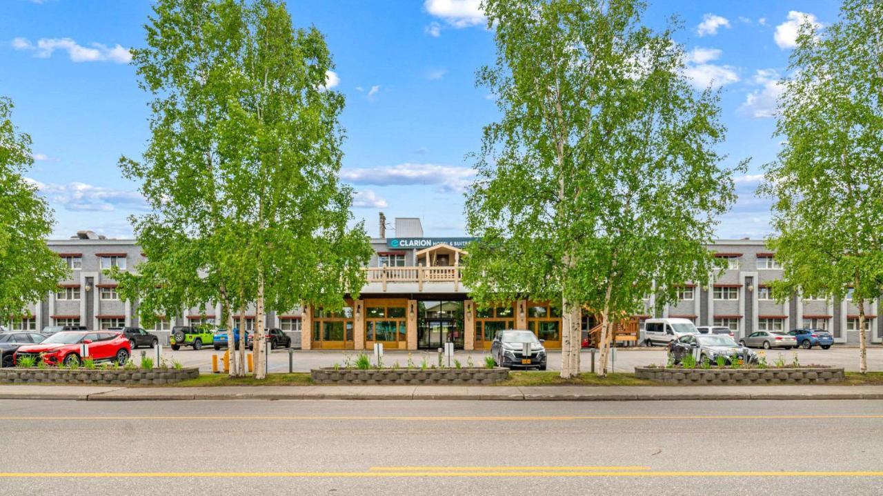 Clarion Hotel & Suites Fairbanks Near Ft Wainwright Εξωτερικό φωτογραφία