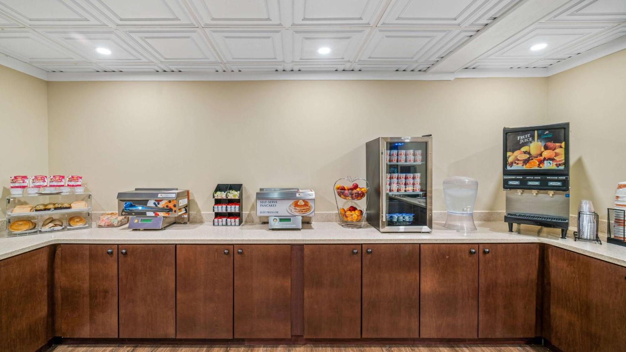 Clarion Hotel & Suites Fairbanks Near Ft Wainwright Εξωτερικό φωτογραφία