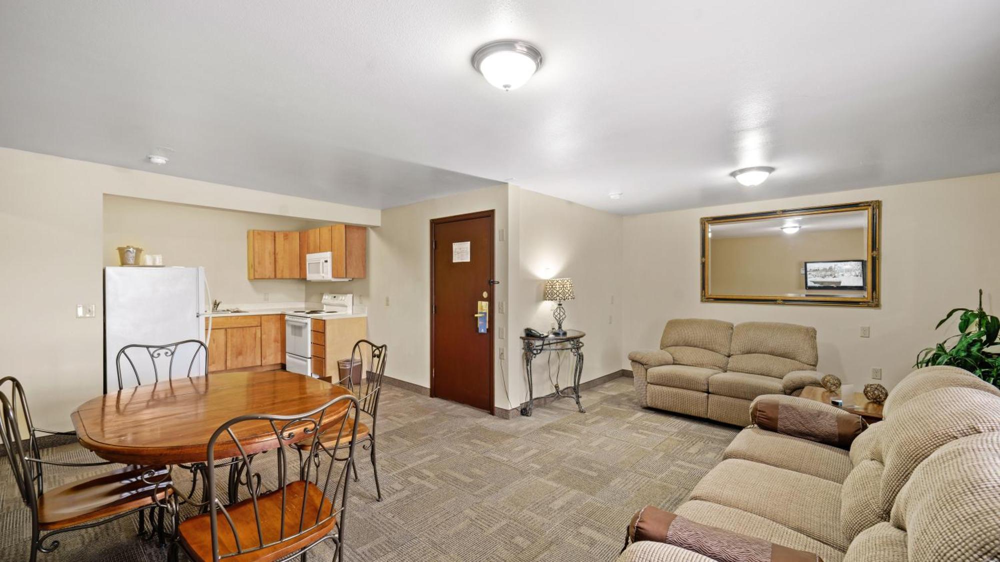 Clarion Hotel & Suites Fairbanks Near Ft Wainwright Εξωτερικό φωτογραφία
