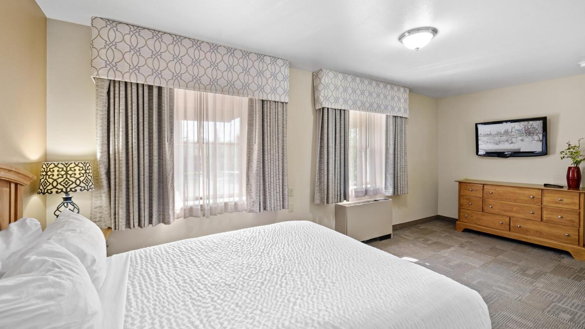 Clarion Hotel & Suites Fairbanks Near Ft Wainwright Εξωτερικό φωτογραφία
