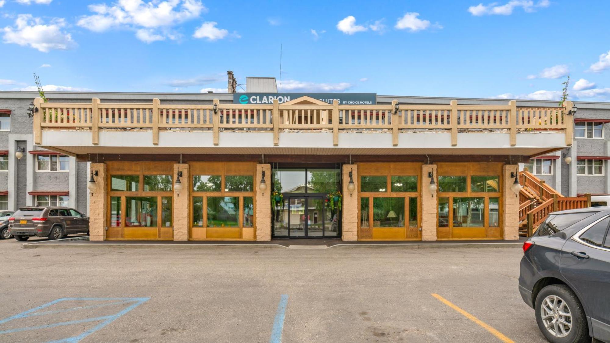 Clarion Hotel & Suites Fairbanks Near Ft Wainwright Εξωτερικό φωτογραφία