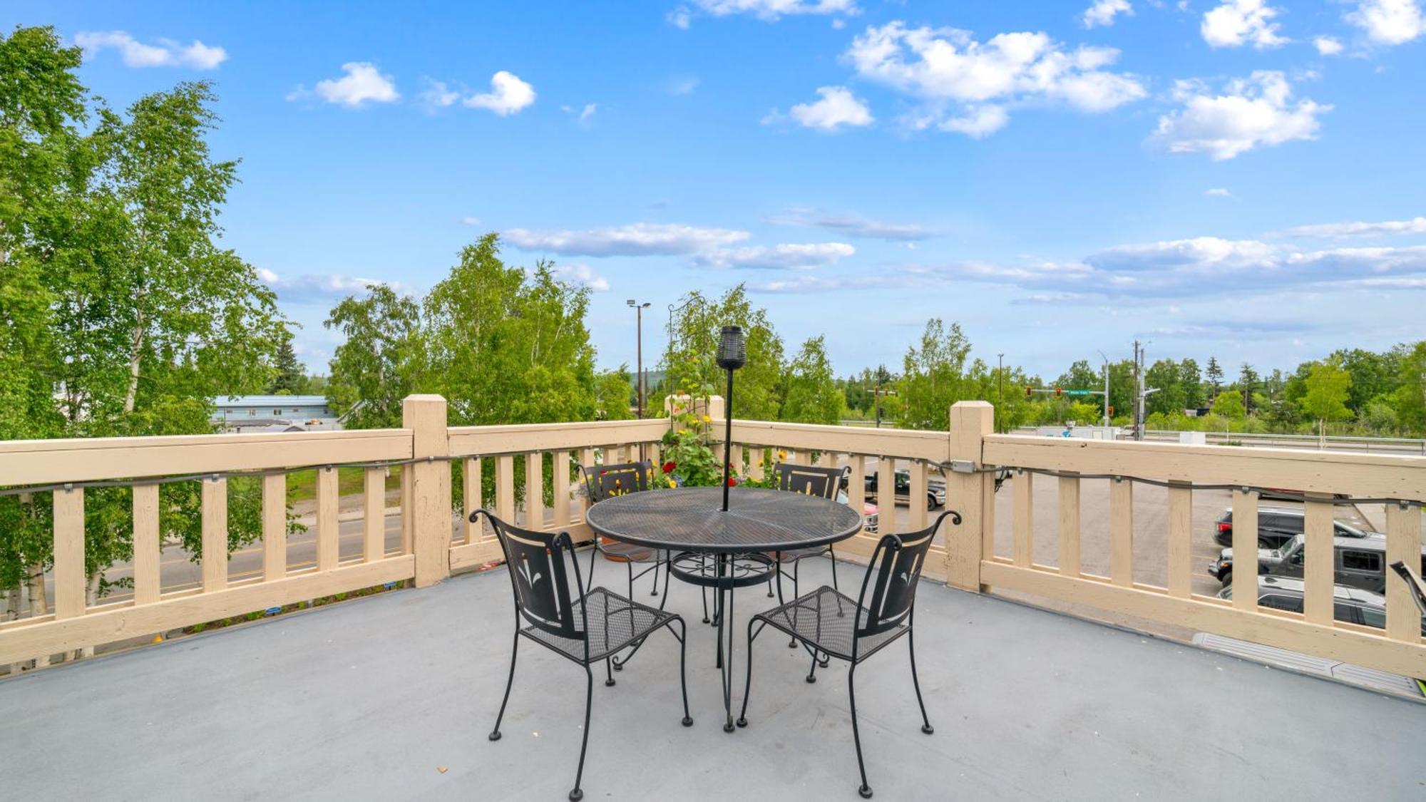 Clarion Hotel & Suites Fairbanks Near Ft Wainwright Εξωτερικό φωτογραφία